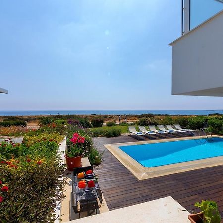 Protaras Beachfront Villa Alia المظهر الخارجي الصورة