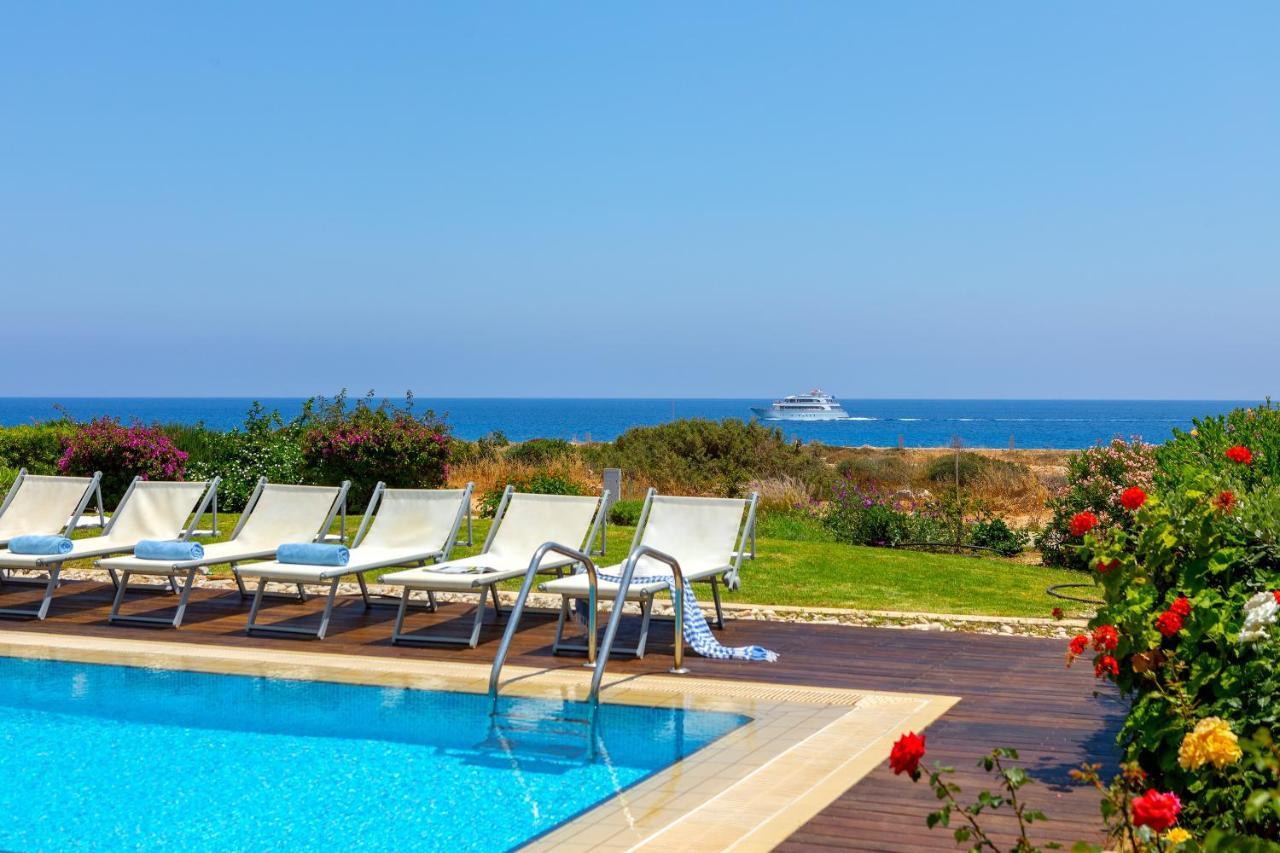 Protaras Beachfront Villa Alia المظهر الخارجي الصورة