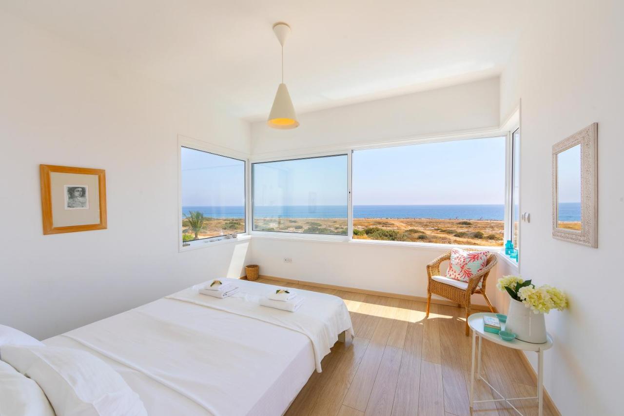 Protaras Beachfront Villa Alia المظهر الخارجي الصورة