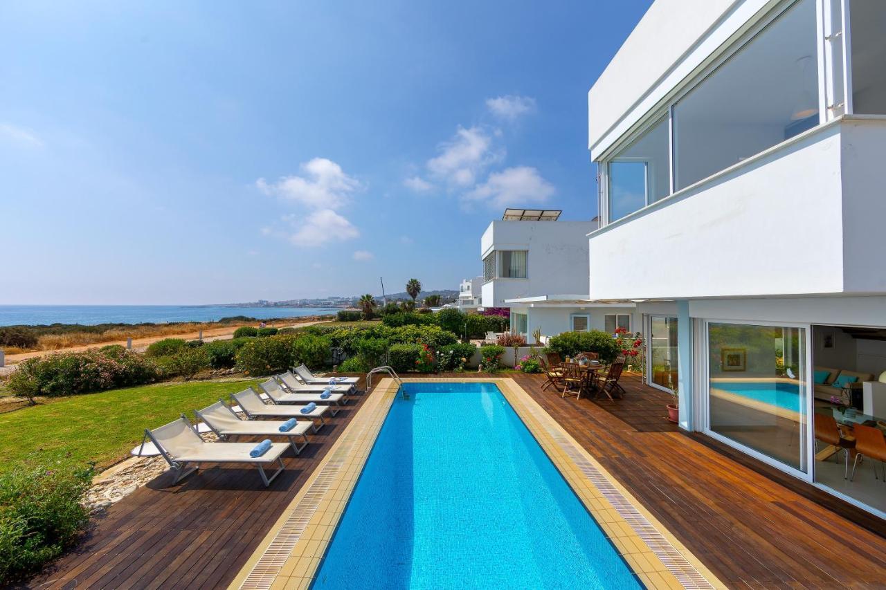 Protaras Beachfront Villa Alia المظهر الخارجي الصورة
