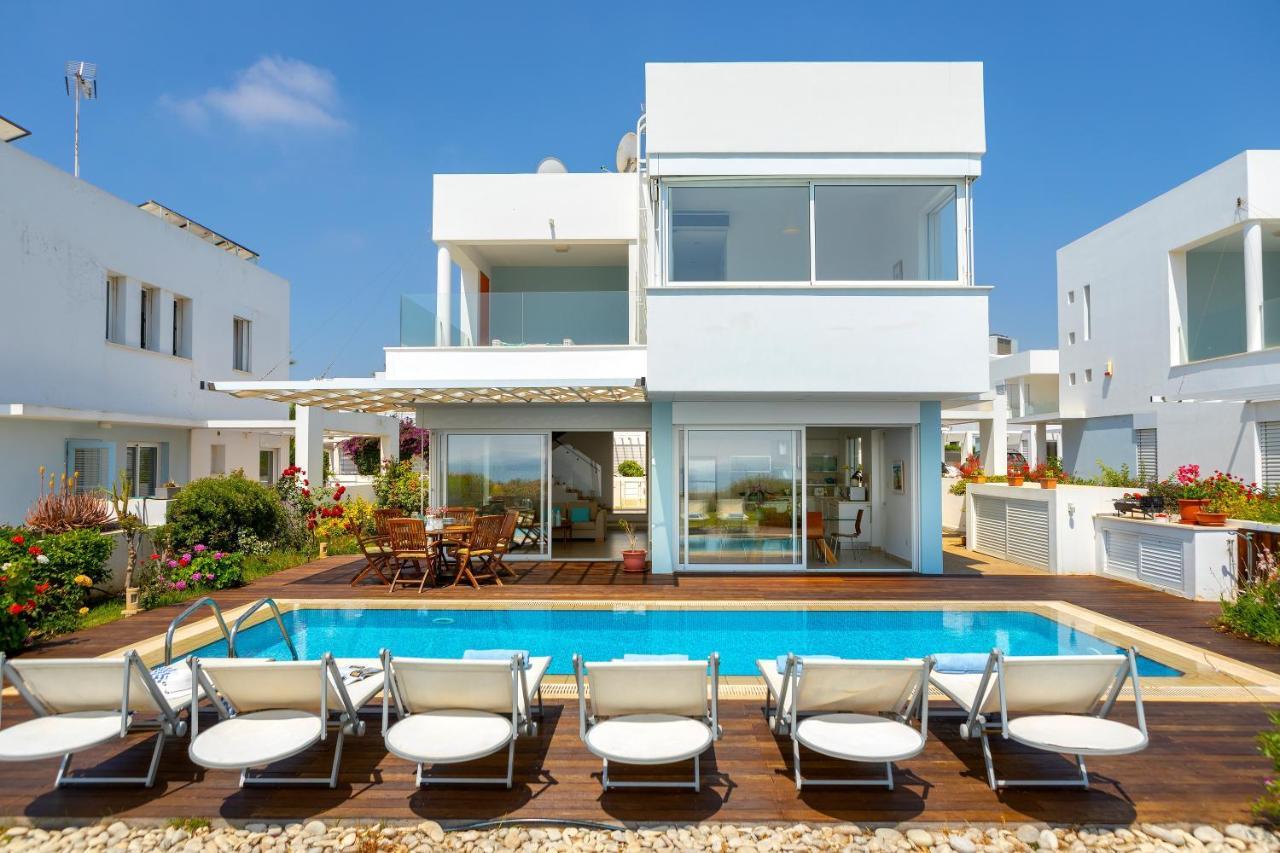 Protaras Beachfront Villa Alia المظهر الخارجي الصورة