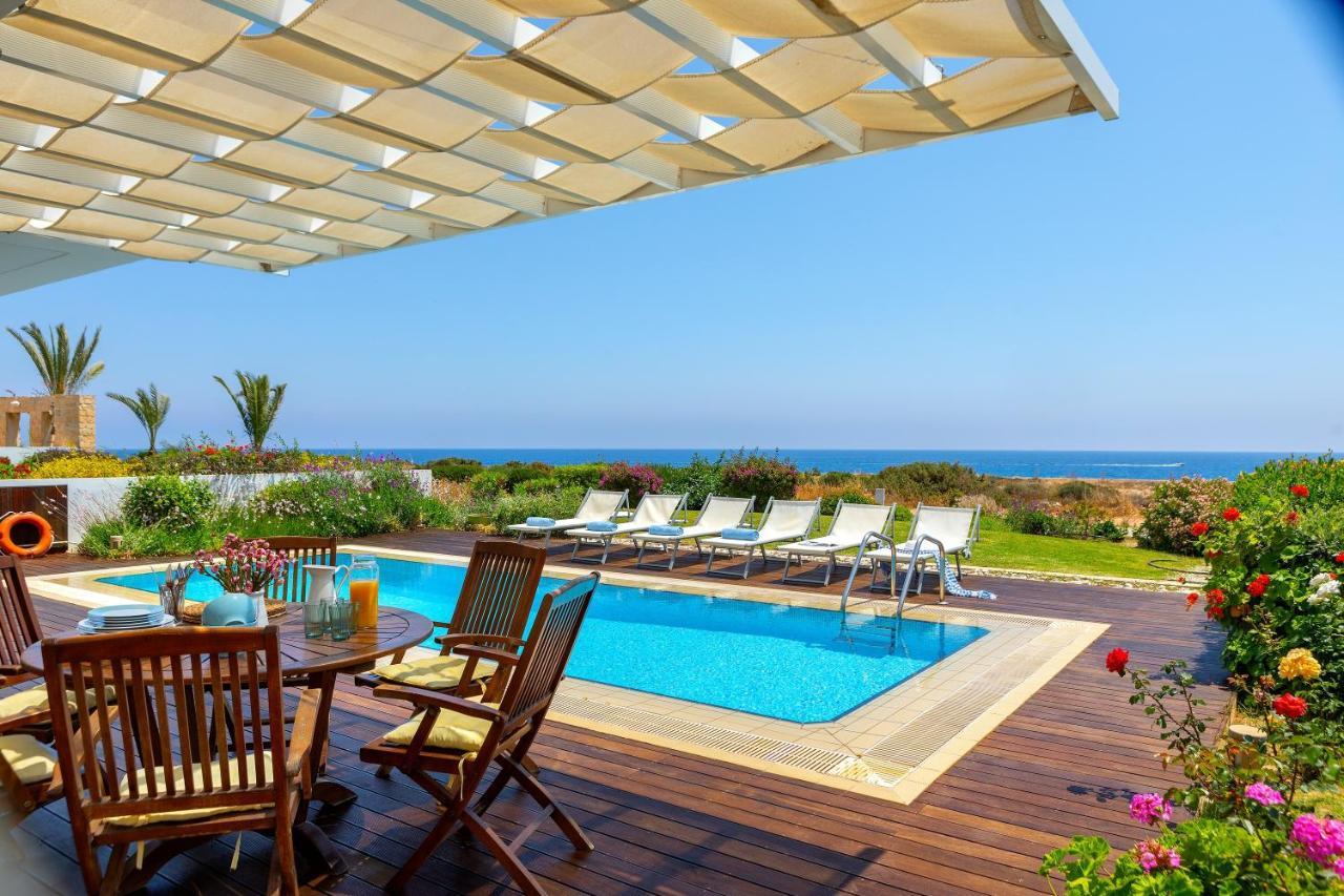 Protaras Beachfront Villa Alia المظهر الخارجي الصورة