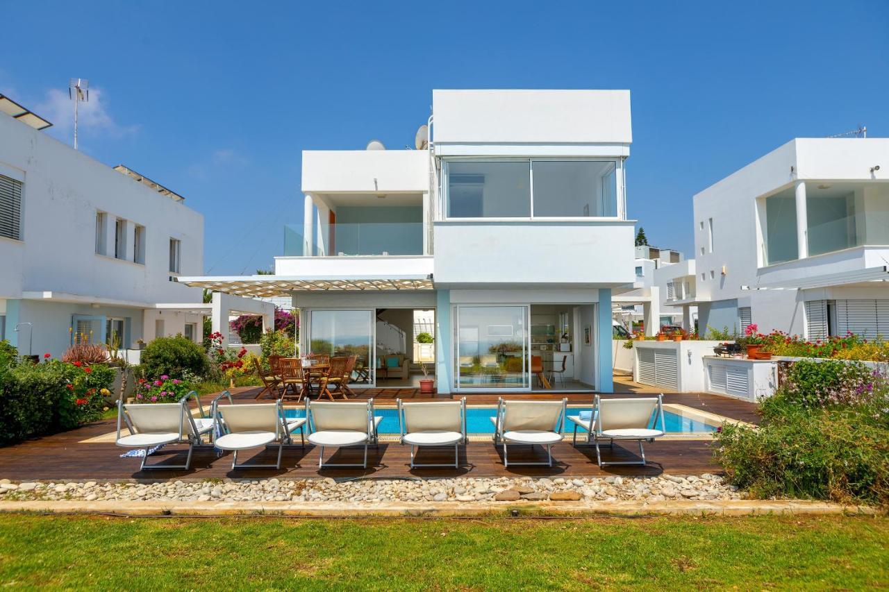 Protaras Beachfront Villa Alia المظهر الخارجي الصورة