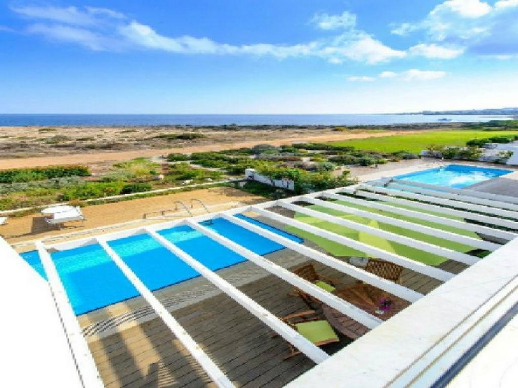 Protaras Beachfront Villa Alia المظهر الخارجي الصورة